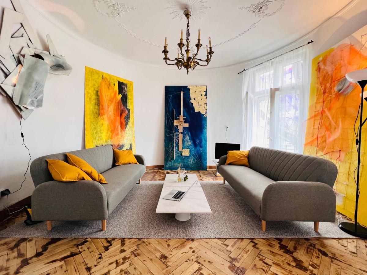 Sada Art Gallery Apartment 부쿠레슈티 외부 사진