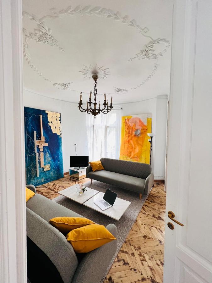 Sada Art Gallery Apartment 부쿠레슈티 외부 사진