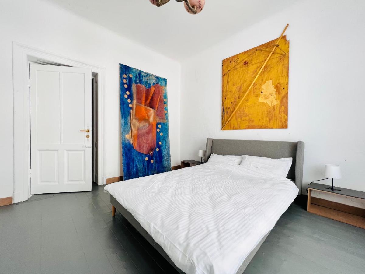 Sada Art Gallery Apartment 부쿠레슈티 외부 사진